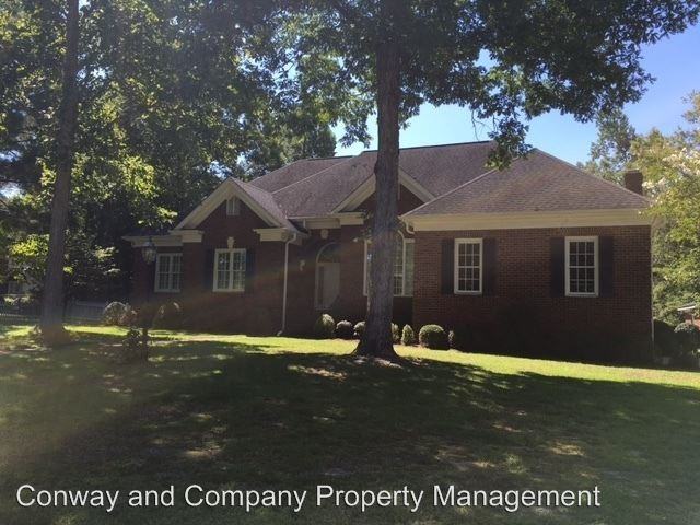 2702 Pinehurst Dr - Photo 2 of 16