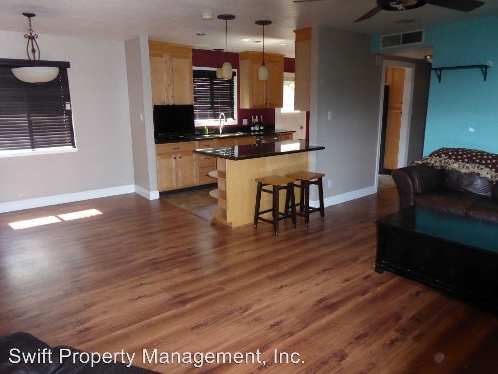 488 Rome Ave - Photo 2 of 9