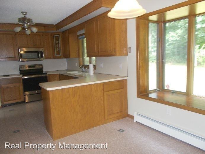 15 Evans Crossing - Photo 3 of 15