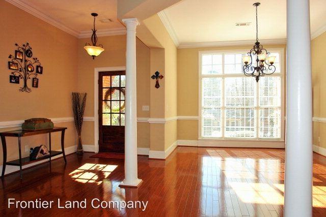 761 Laurel Ridge Rd - Photo 3 of 17