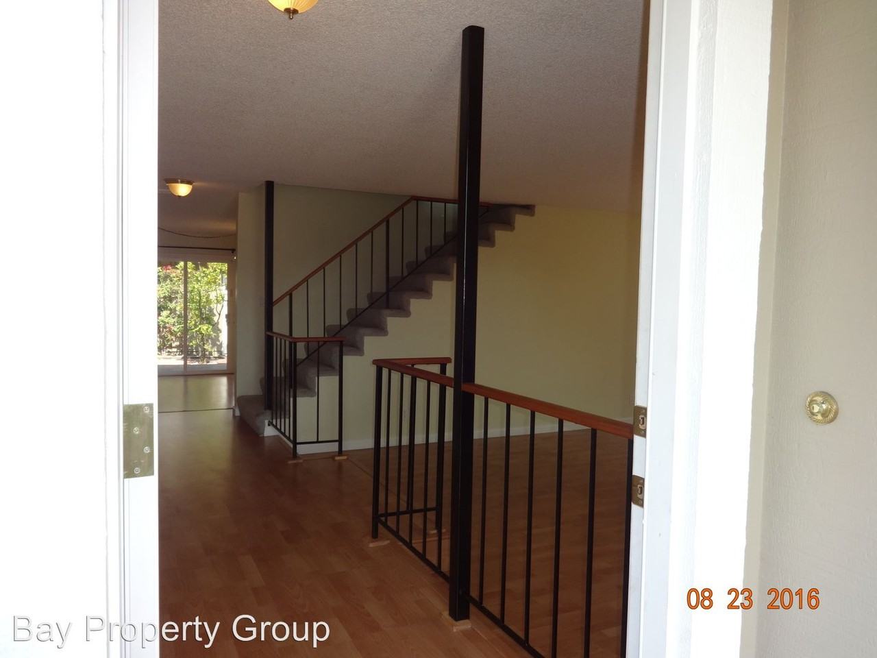 1583 Beach Park Blvd - Photo 3 of 31