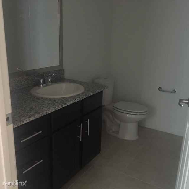 Valencia Grove Apartments 551 Huffstetler Drive, Eustis, FL 33726