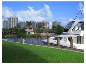 301 Golden Isles Dr - Photo 2 of 10