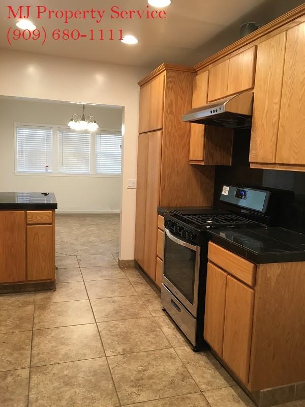 5538 Cloverly Avenue - Photo 2 of 4