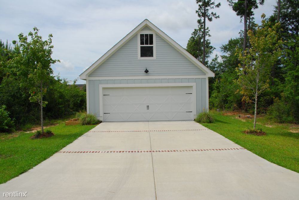 13184 Charlotte St - Photo 2 of 14