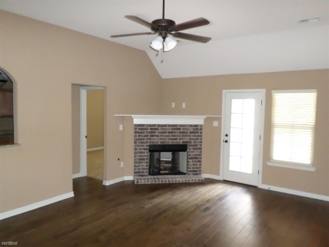 9292 Acadia Pl - Photo 2 of 9