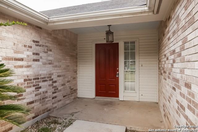 16904 Vista Bluff Dr - Photo 2 of 25