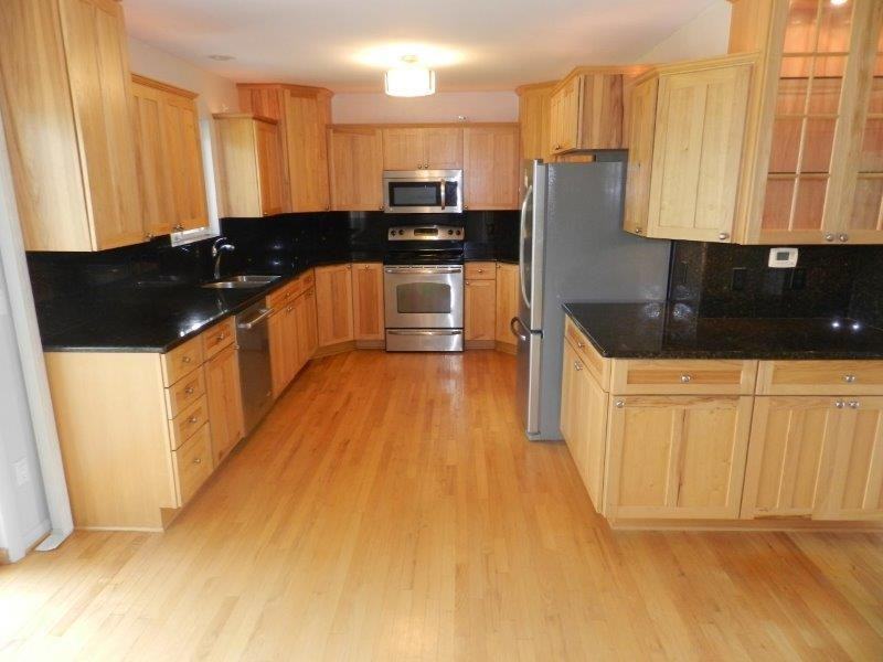 1143 Duckwood Ct - Photo 2 of 16