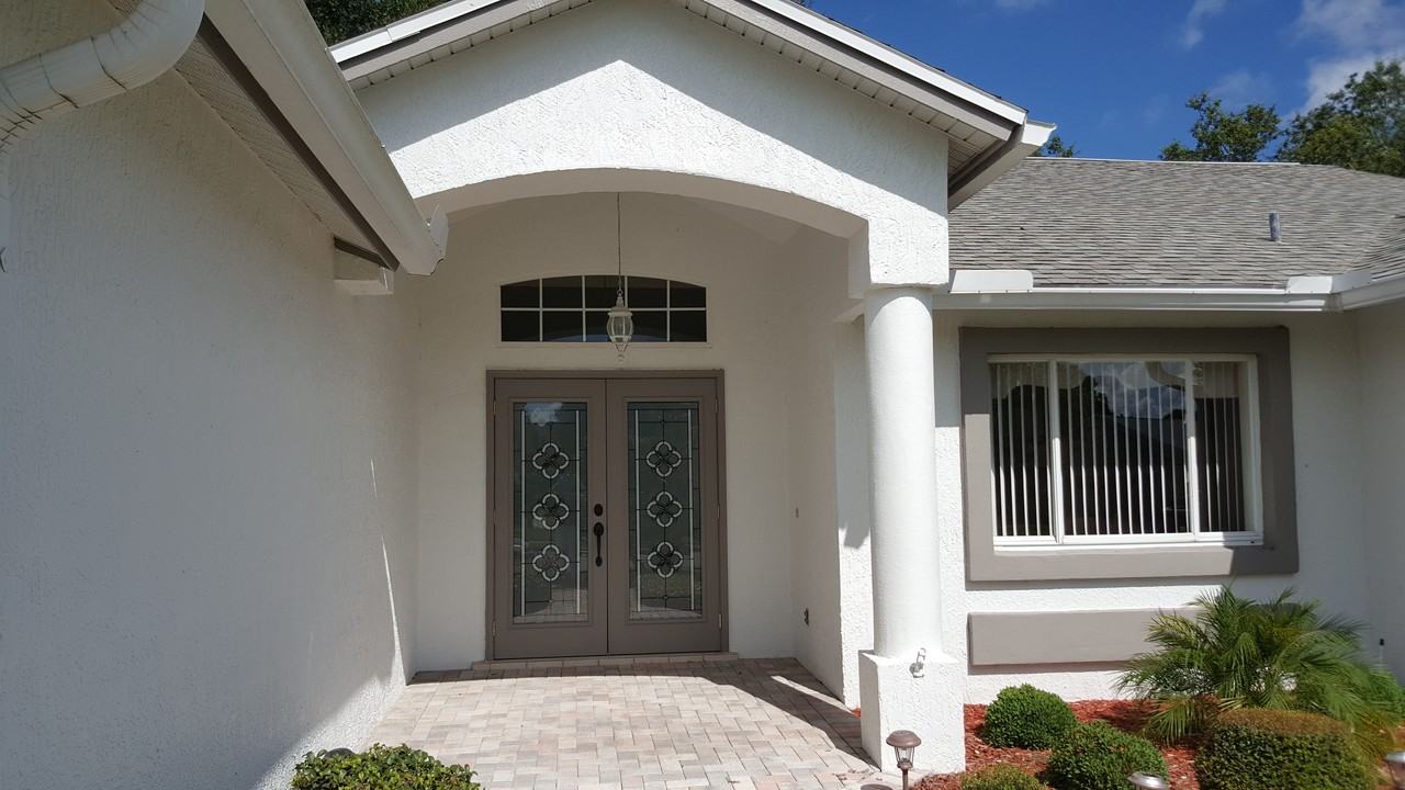 8249 Danbury Ln - Photo 2 of 35