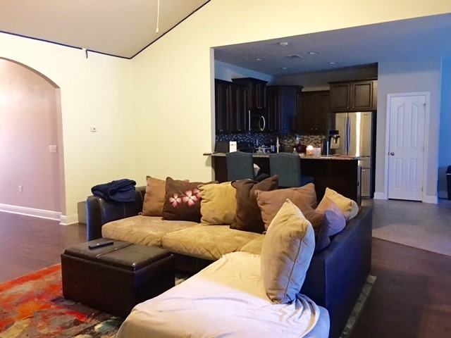 106 Traverse Ln - Photo 3 of 21