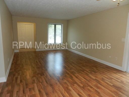 1813 Quarry Ridge Dr - Photo 3 of 13