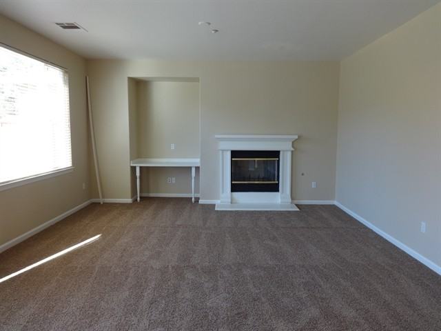 536 Mendota St - Photo 3 of 12