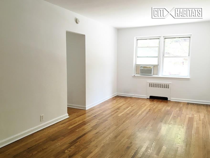 E 91st St #1E