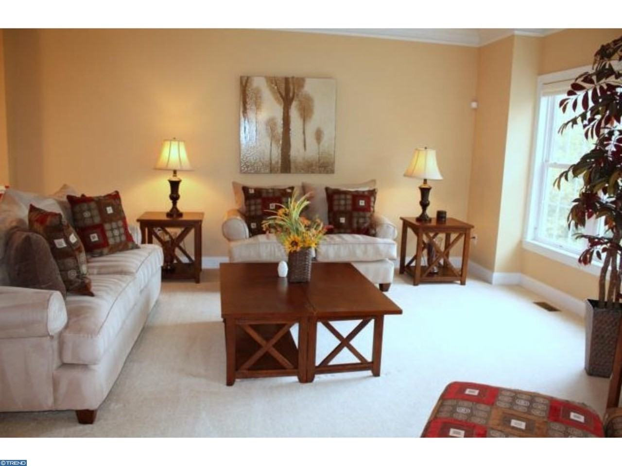 2376 Dorchester Street East - Photo 3 of 24