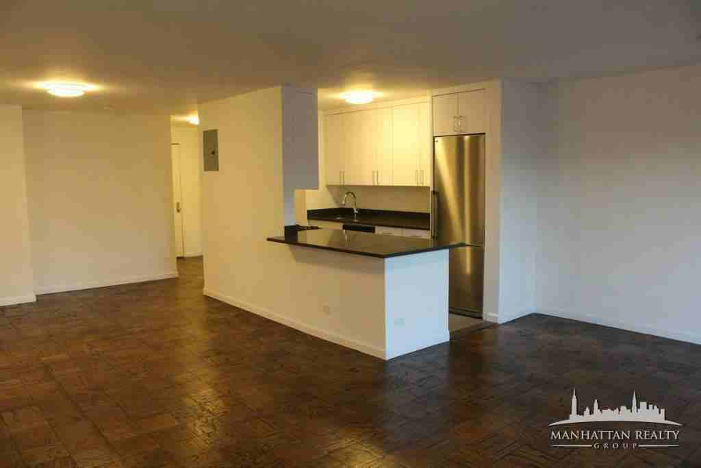 E 82nd St #20G - Photo 2 of 6