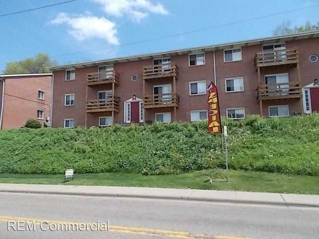 HARRISON & HILLCREST - Photo 2 of 13