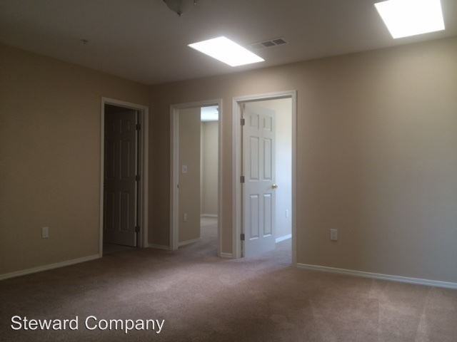 2785 Central Park Dr - Photo 3 of 10