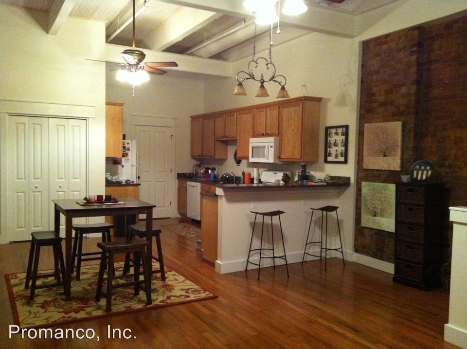 608 1/2 Front St - Photo 3 of 7