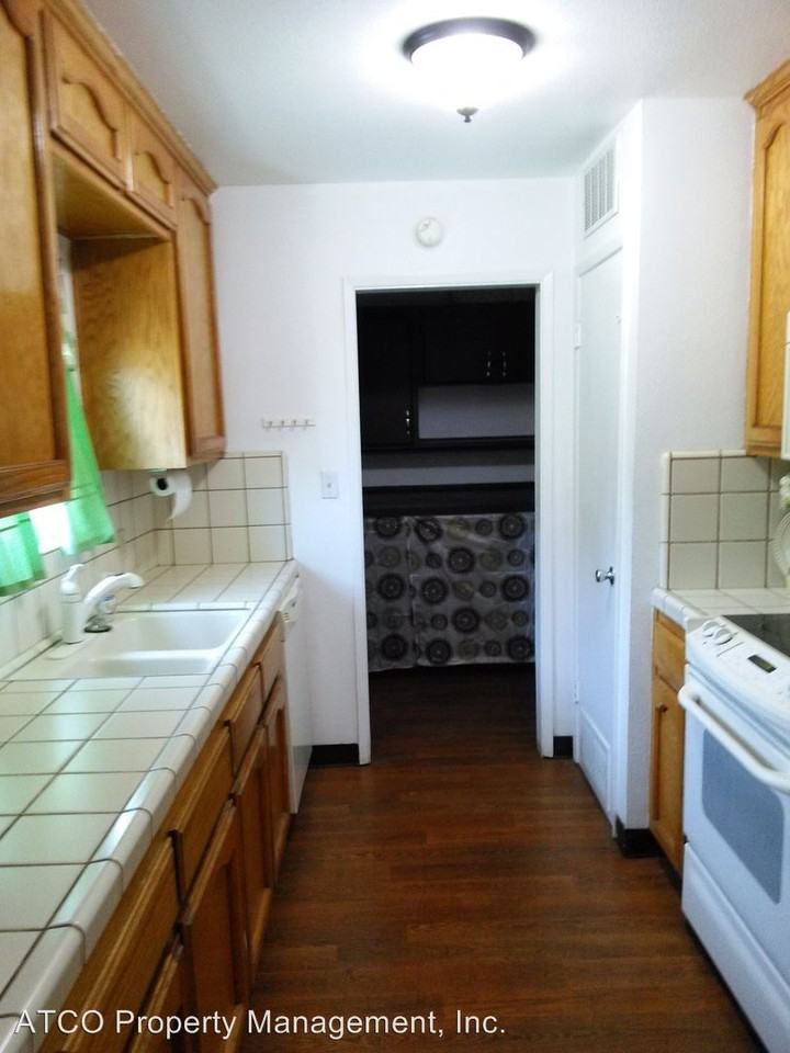 7658 Wible Rd - Photo 3 of 11