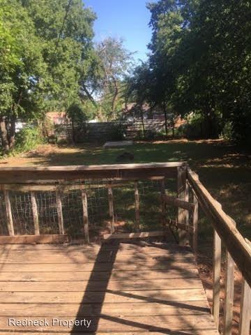 49 SW 56th St - Photo 3 of 10