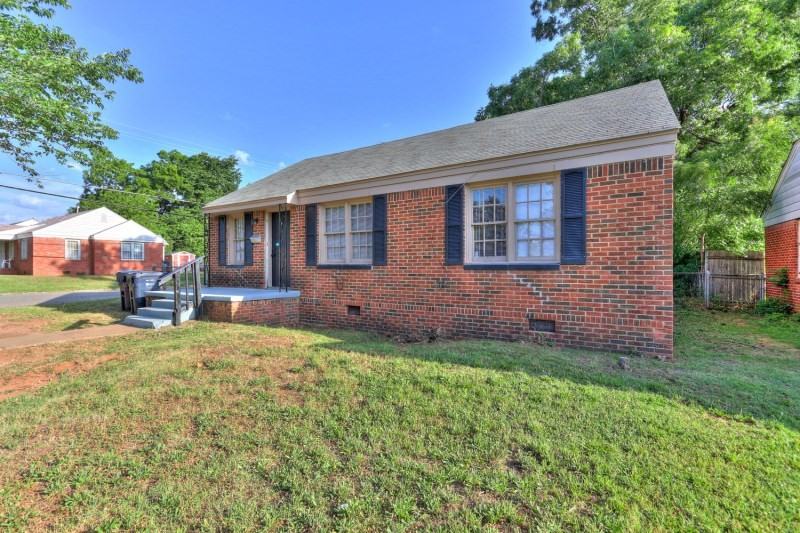 2201 NE 20th St - Photo 3 of 16