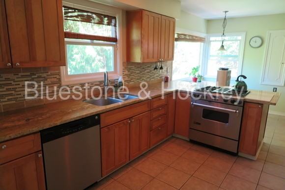 11855 SW Lesser Rd - Photo 2 of 13