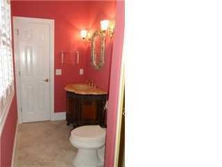 268 Ventura Cir NW - Photo 2 of 10