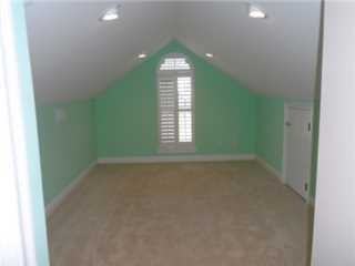 268 Ventura Cir NW - Photo 3 of 10