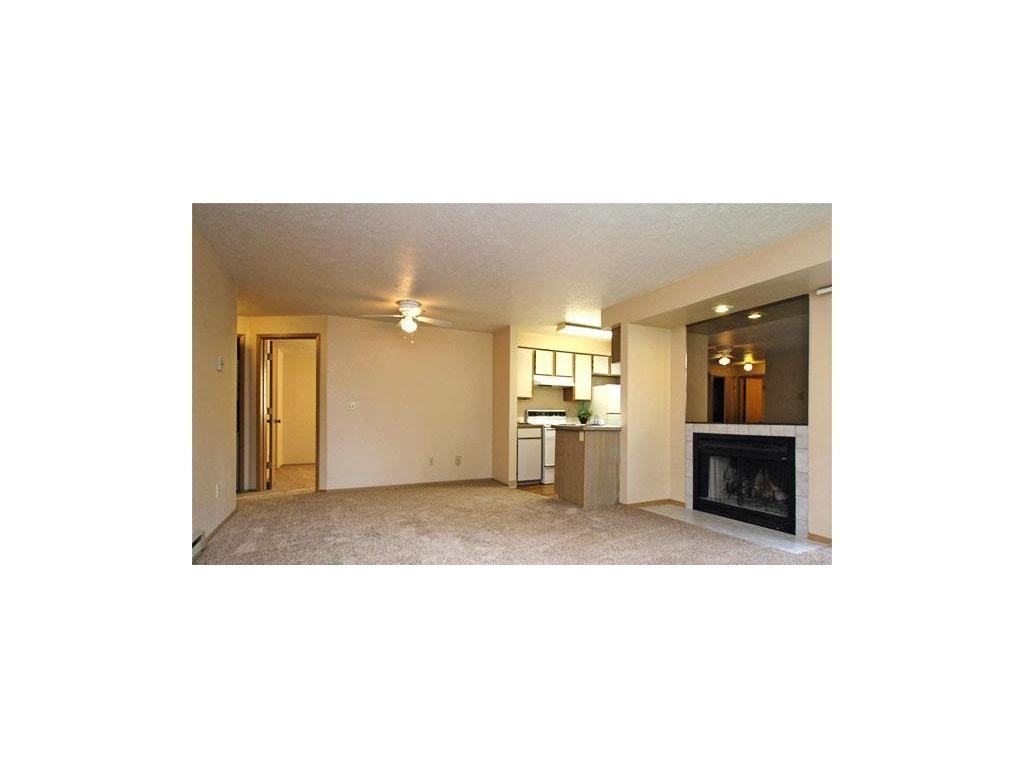 Greenbriar - Photo 3 of 14