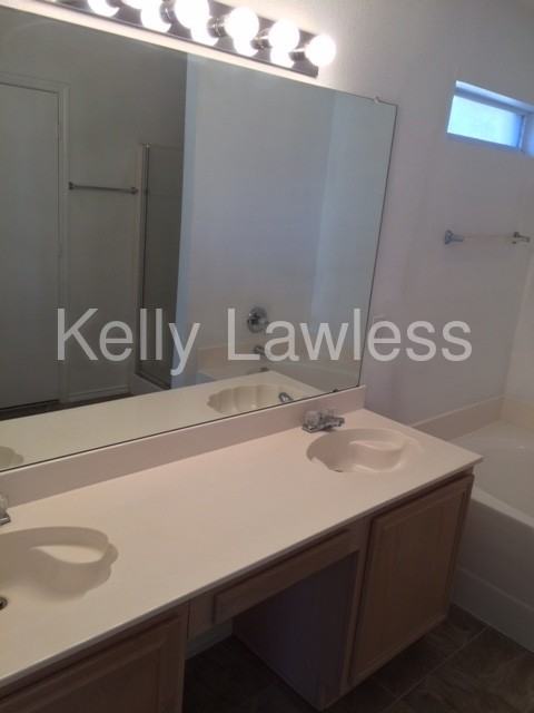 1754 Oneal St - Photo 3 of 20