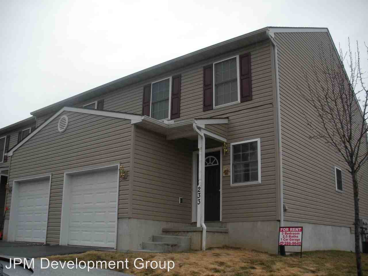 Red Cedar - Photo 2 of 18