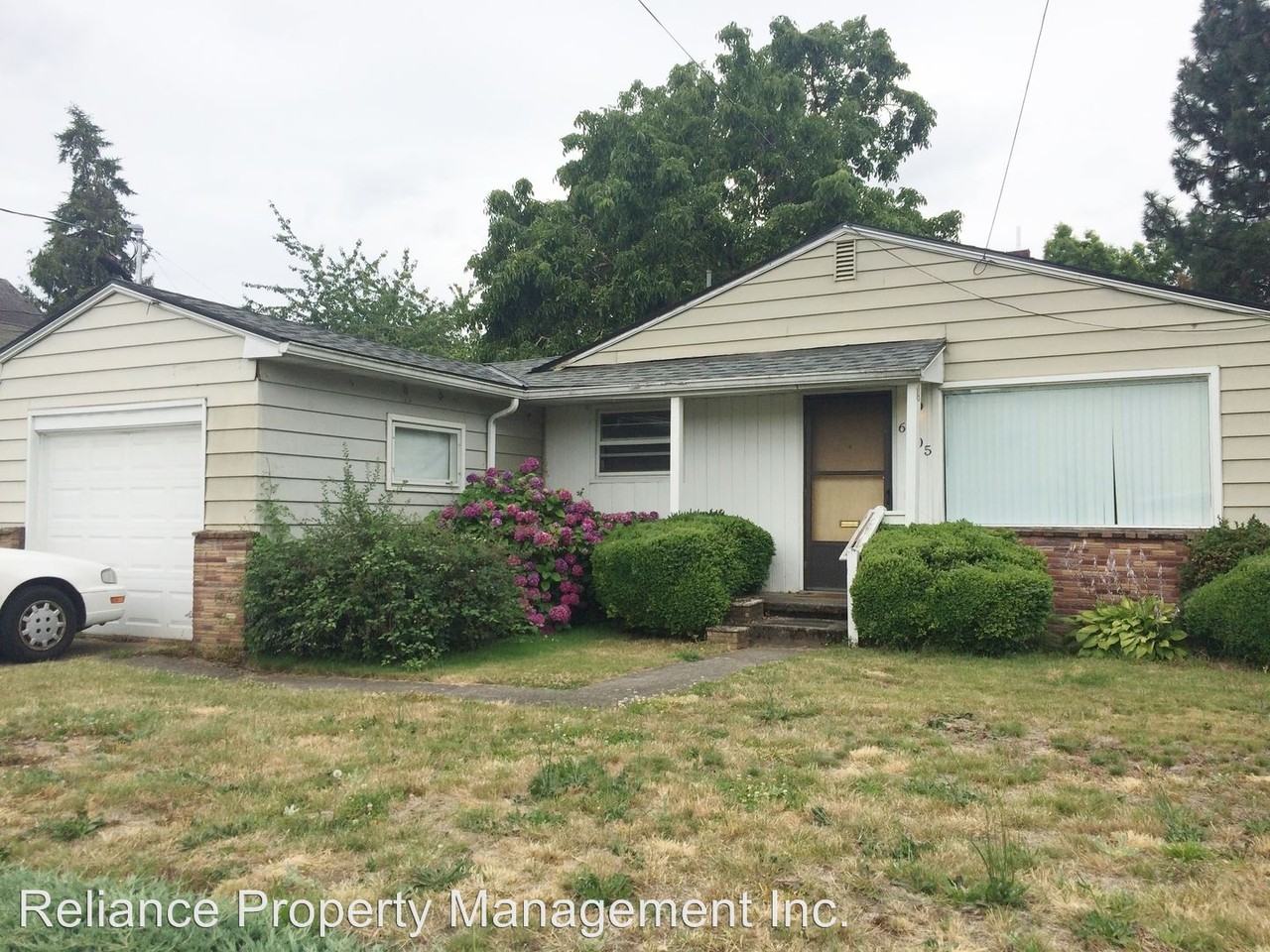 6905 NE 7th Ave - Photo 2 of 7