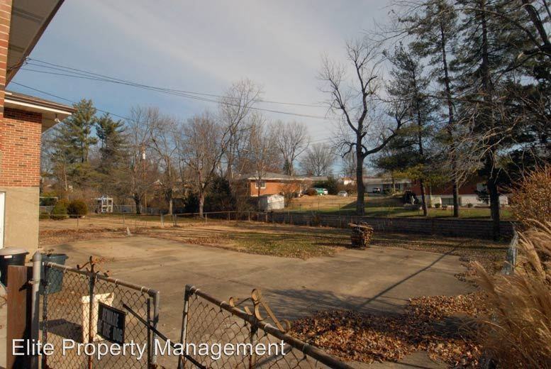 8896 Rusdon Ln - Photo 2 of 14