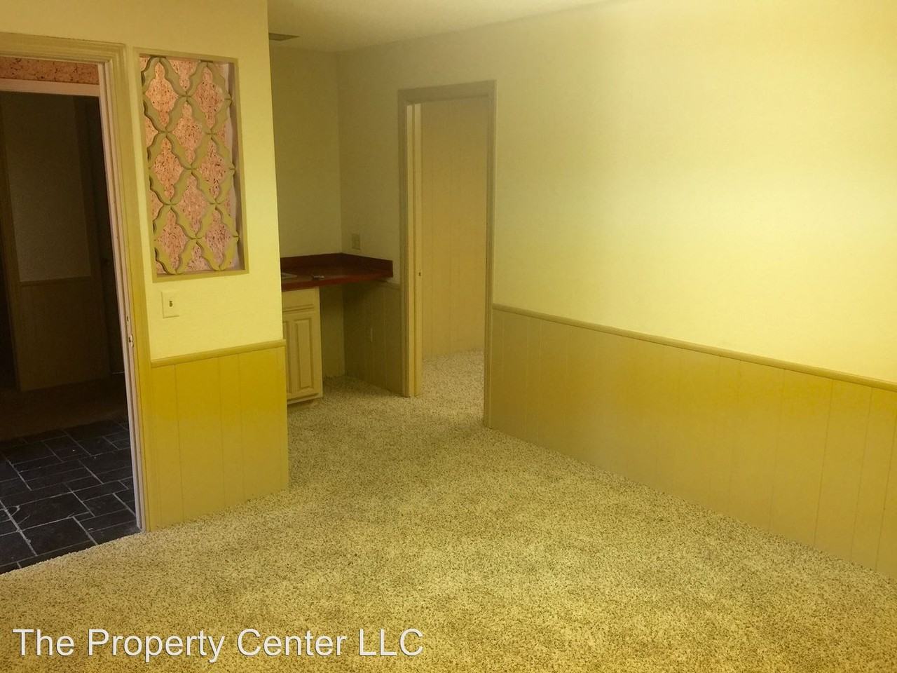 4028 Nw 23rd St - Photo 2 of 5