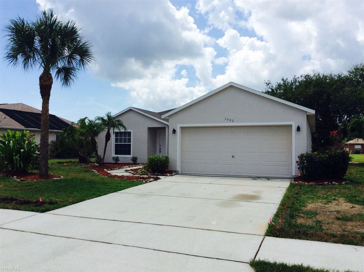 1002 Sabal Grove Dr - Photo 2 of 22