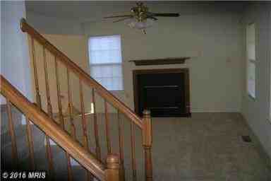 5496 Sir Douglas Dr - Photo 2 of 13