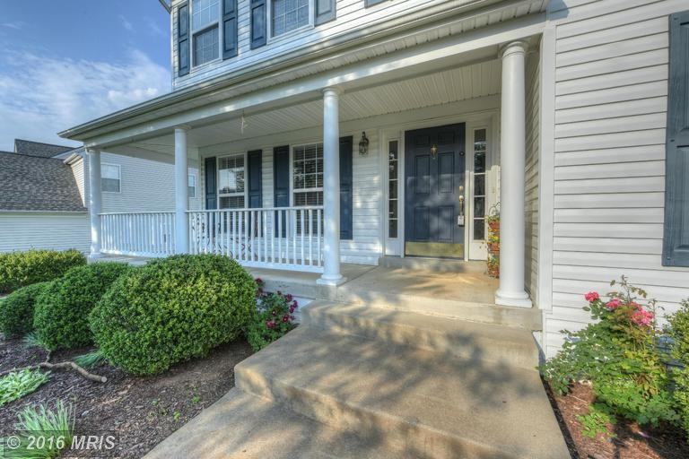 16 Gallery Rd - Photo 2 of 30