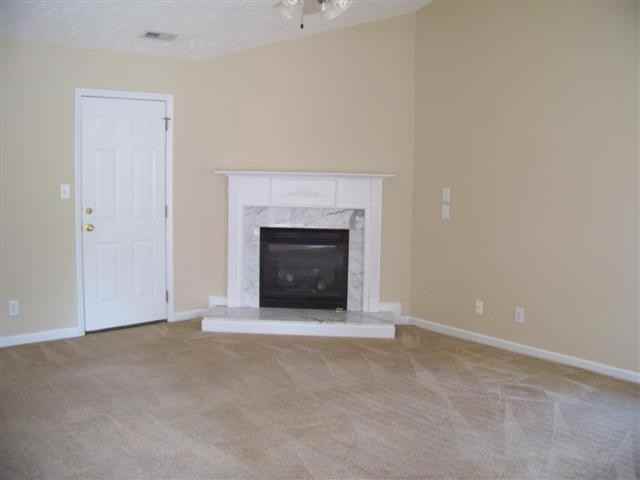 7720 Redwood Ave - Photo 2 of 12