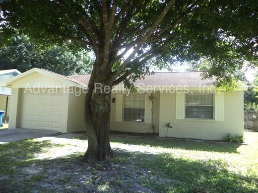 16017 Sharewood Dr - Photo 2 of 14