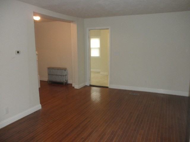 501 Fairview Ave - Photo 3 of 11