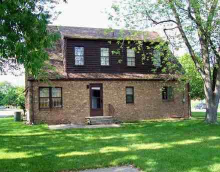 120 W Pokagon St - Photo 2 of 3