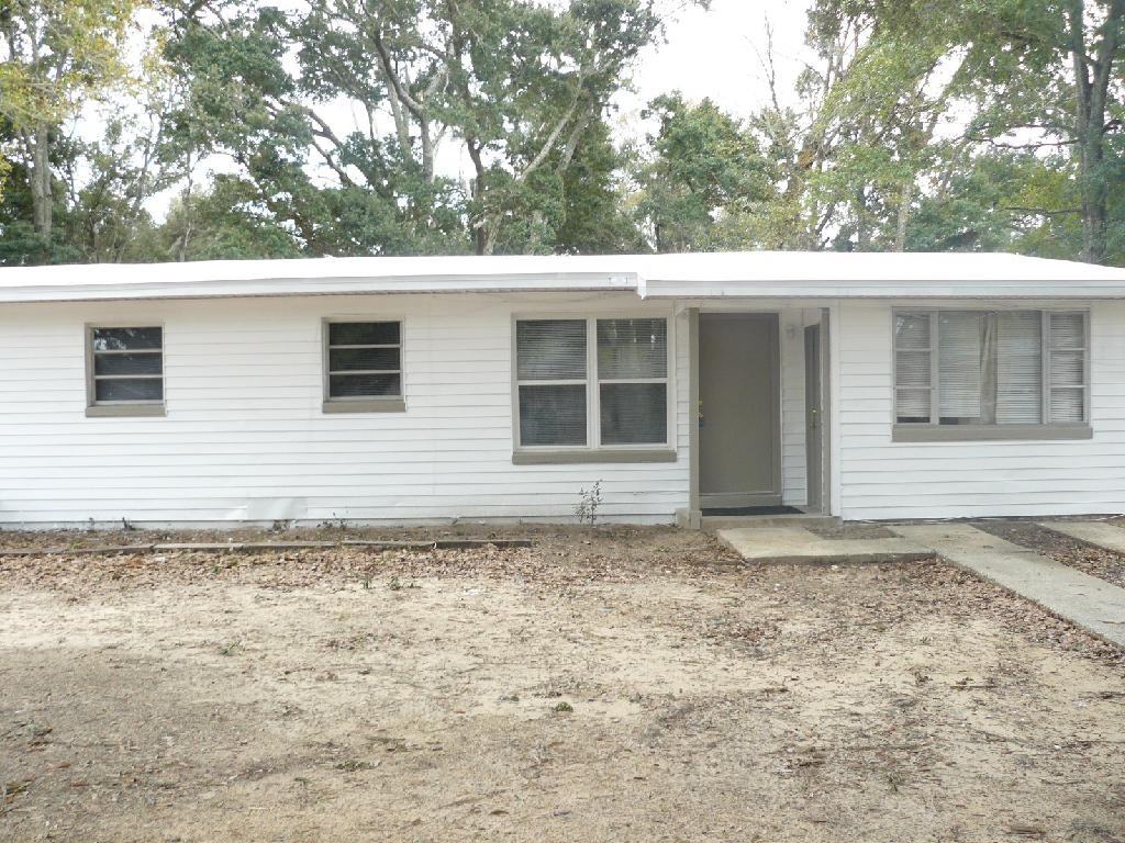 905 Lake Terrace Ave - Photo 2 of 14