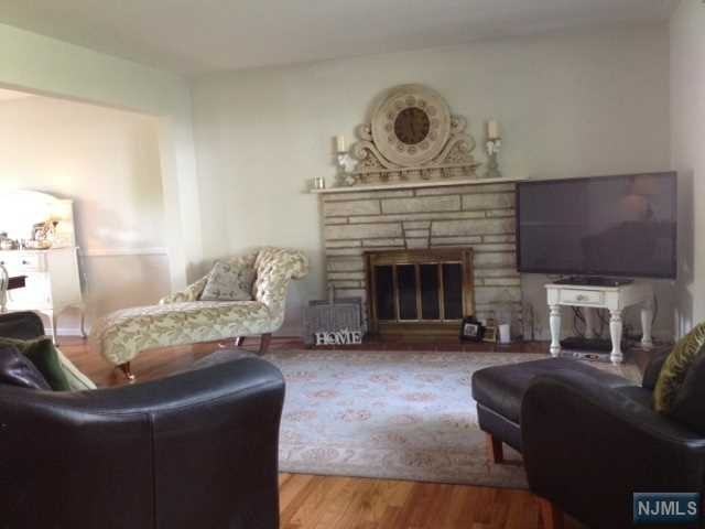 510 Howard St - Photo 2 of 11