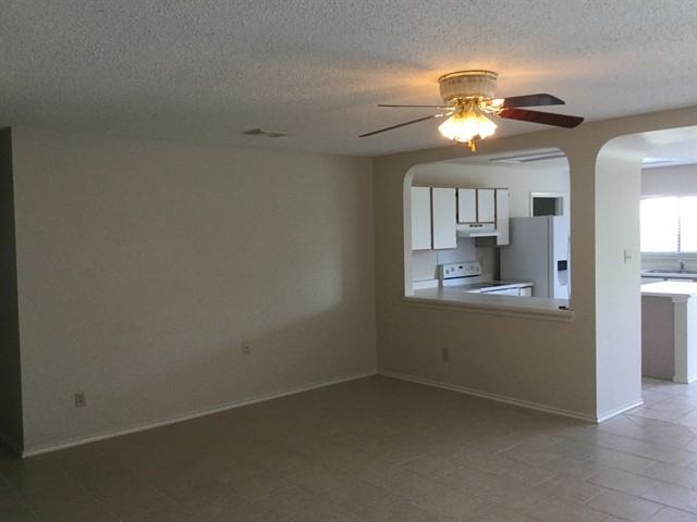 6491 Beech Trail Dr - Photo 2 of 14