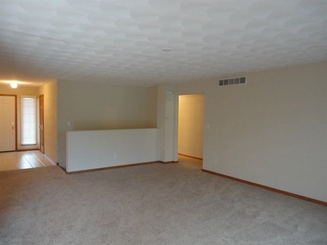 14047 Tallgrass Trail - Photo 2 of 10