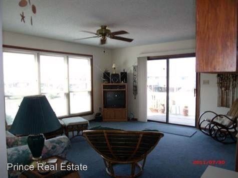 230 Port Dr - Photo 3 of 15