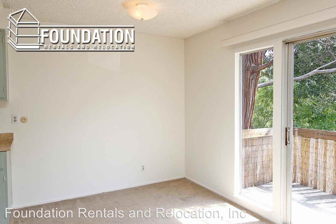 1704 Lincoln Ave - Photo 2 of 10