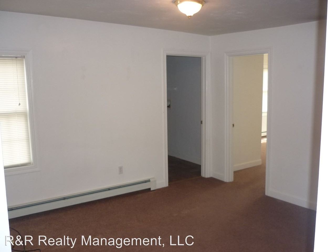 268 Church St - Photo 3 of 6