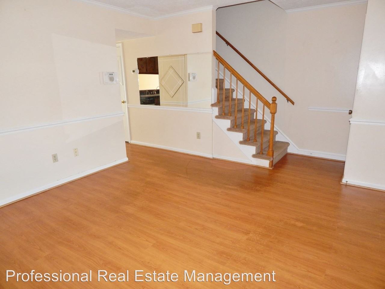 6 Penn Cir - Photo 2 of 16