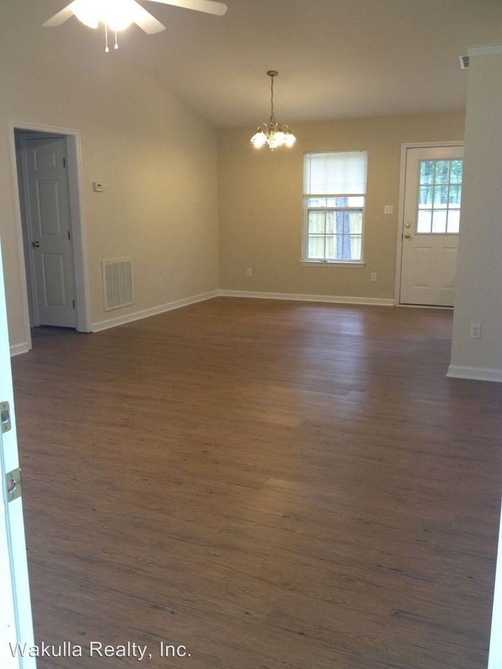 117 Ted Lott Ln - Photo 2 of 4